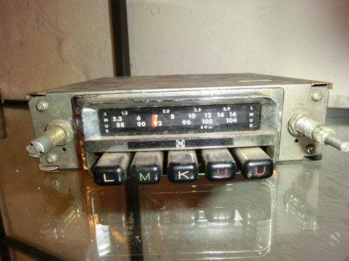 Altes autoradio siehe fotos - autoradio,