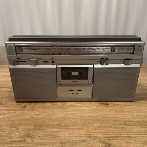 Grundig stereo kassetten radio - grundig, stereo-kassetten/radio