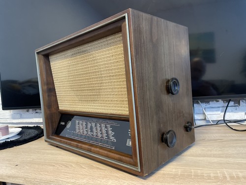Saba kristall radio - w, q